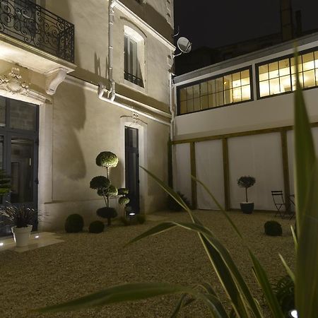France Hotel Niort Bagian luar foto