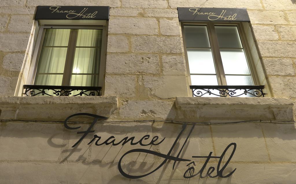 France Hotel Niort Bagian luar foto