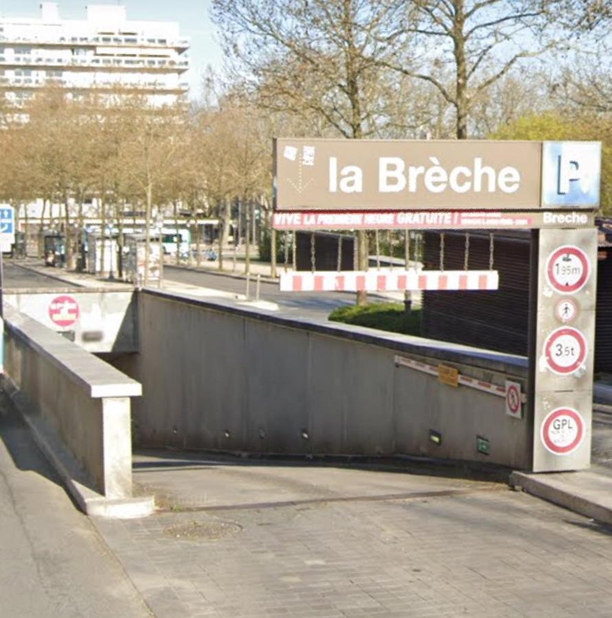 France Hotel Niort Bagian luar foto