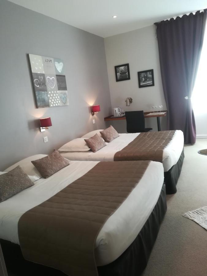 France Hotel Niort Bagian luar foto
